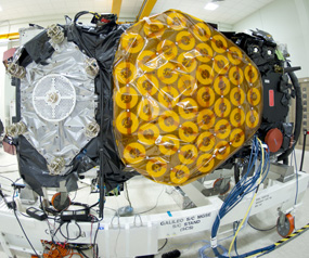 First Galileo IOV Satellite Reaches Kourou